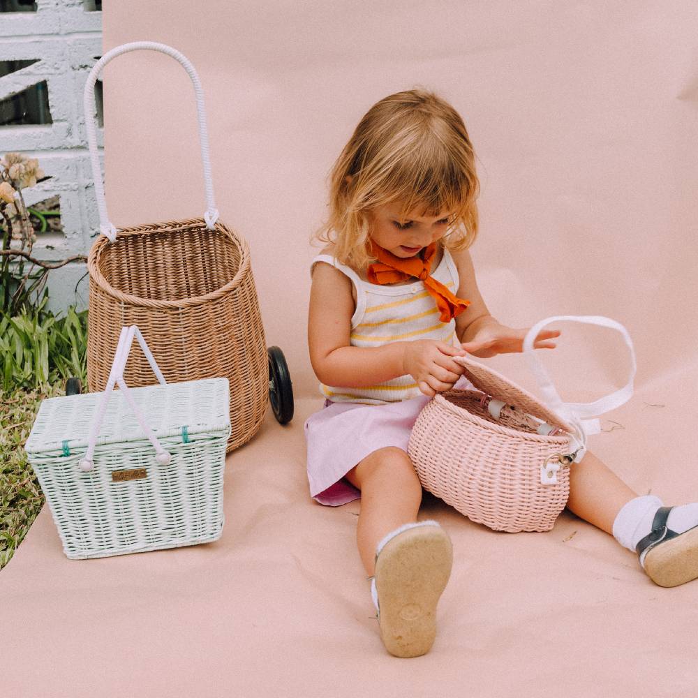 Picknick Korb aus Ratten Piki von Olli Ella kaufen - Kleidung, Spielzeug, Alltagshelfer, Geschenke, Babykleidung & mehr