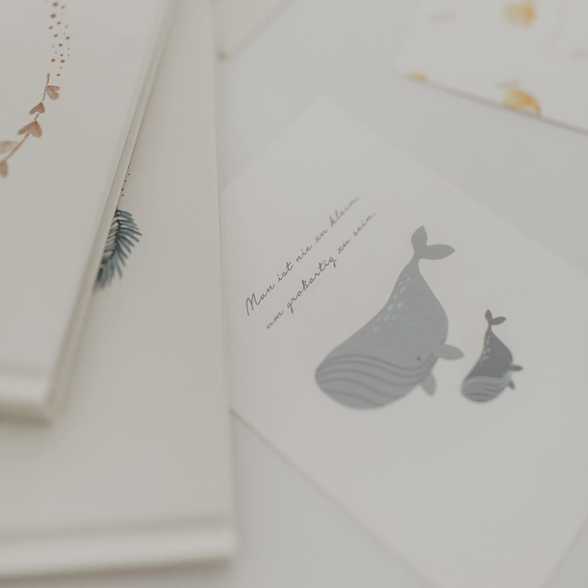 Postkarte aus Holzschliffpappe von leevje kaufen - Alltagshelfer, Geschenke, Babykleidung & mehr