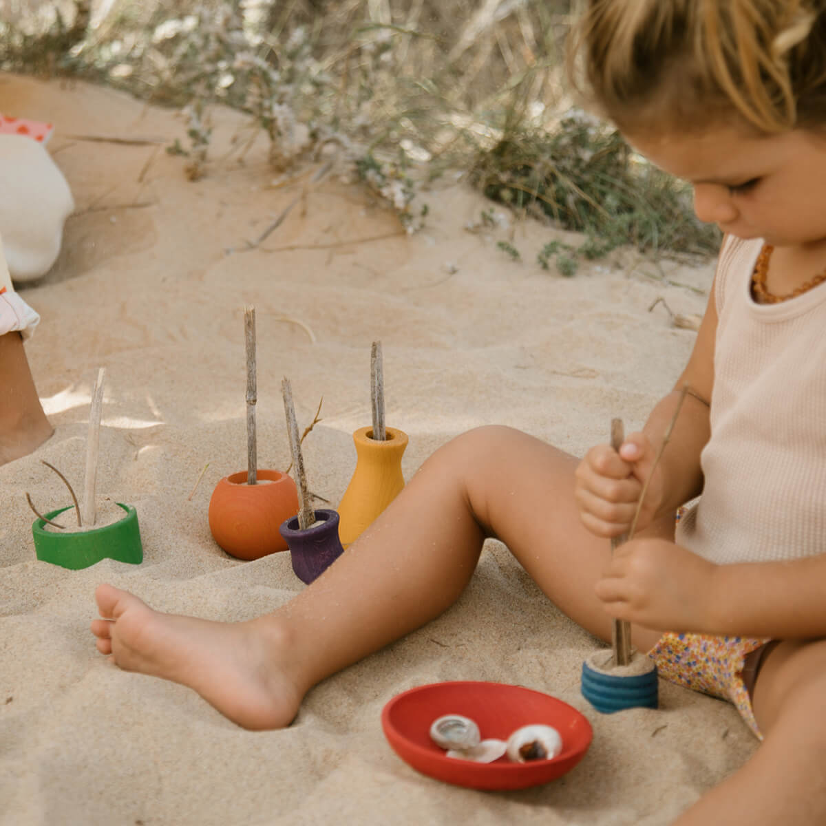 Pots Spielzeug Set aus PEFC Holz von Grapat kaufen - Spielzeug, Babykleidung & mehr