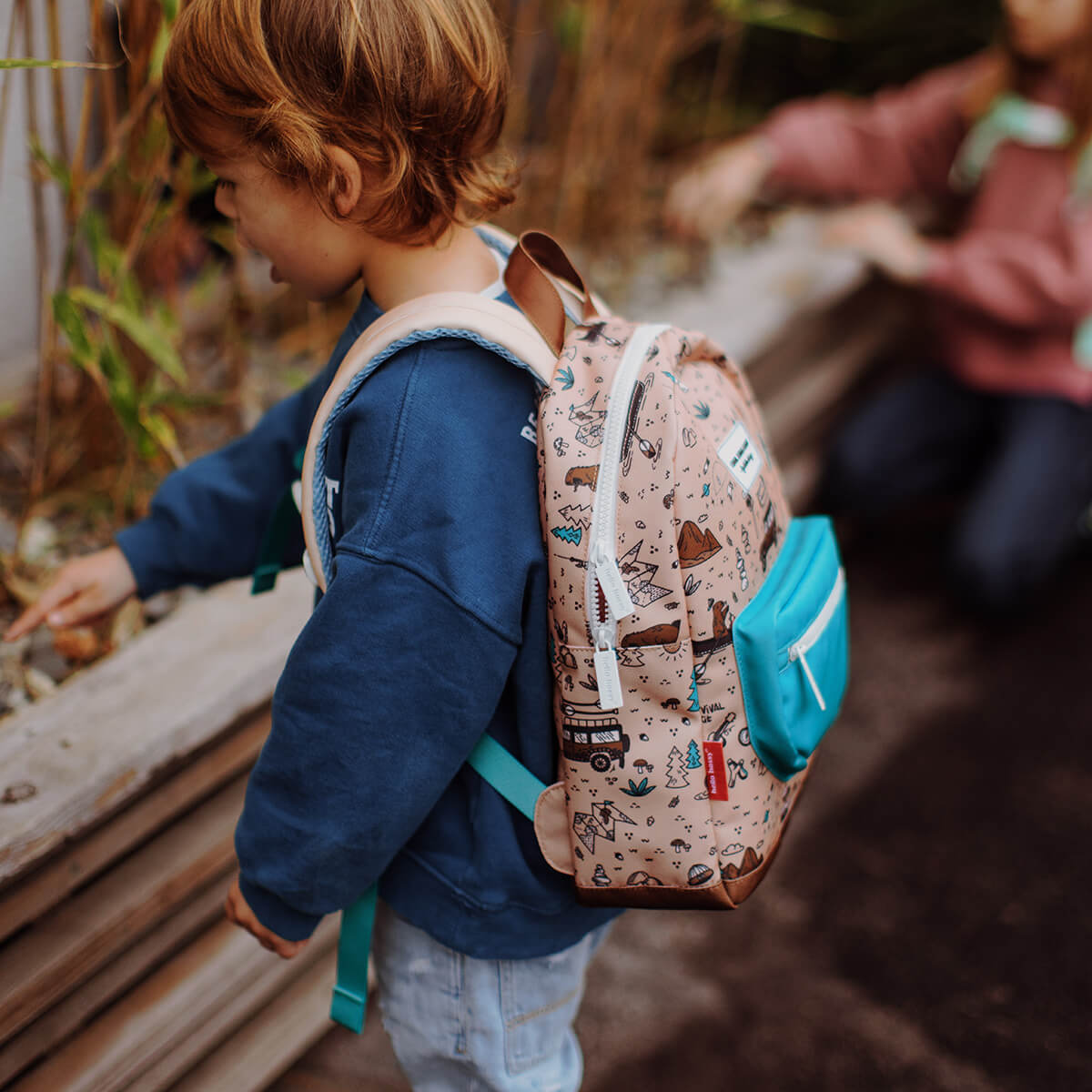 Rucksack Rund - Gemustert aus 100% recyceltem Polyester von Hello Hossy kaufen - Kleidung, Alltagshelfer, Babykleidung & mehr