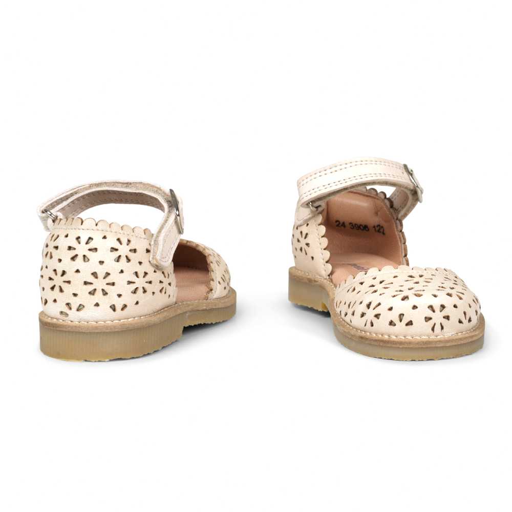 Sandale Ladida Flower - aus Chrom freiem Premium Leder von petit nord kaufen - Kleidung, Babykleidung & mehr