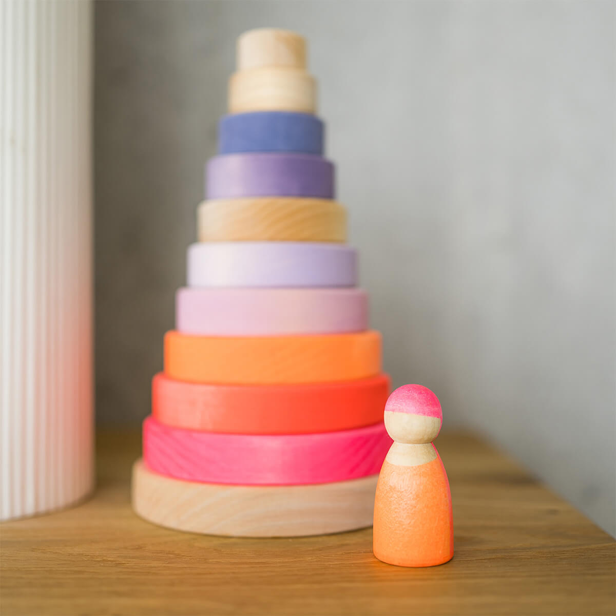 Scheibenturm Neon aus Holz von Grimm´s kaufen - Spielzeug, Geschenke, Babykleidung & mehr