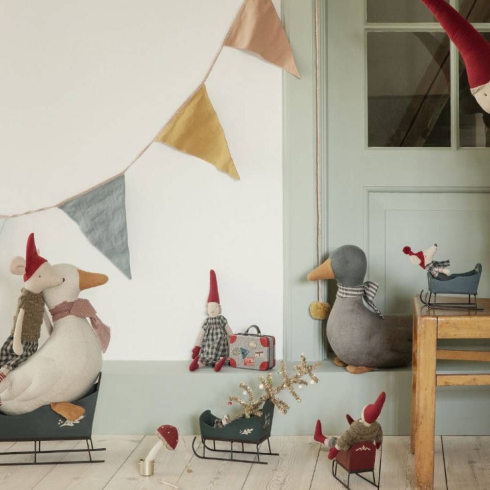 Schlitten aus Holz Puppenhaus Möbel von Maileg kaufen - Spielzeug, Babykleidung & mehr