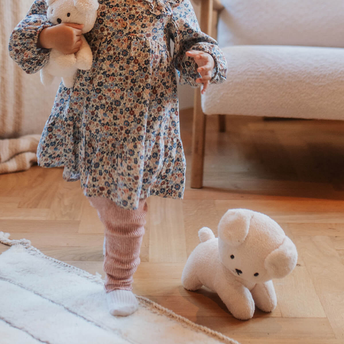 Snuffy Terry - Hund von Miffy kaufen - Spielzeug, Geschenke, Babykleidung & mehr