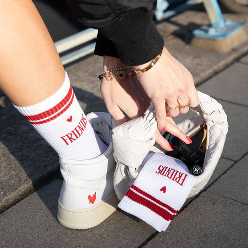 Socken FRIENDS aus Bio-Baumwolle von Loones kaufen - Mama, Kleidung, Geschenke, Babykleidung & mehr