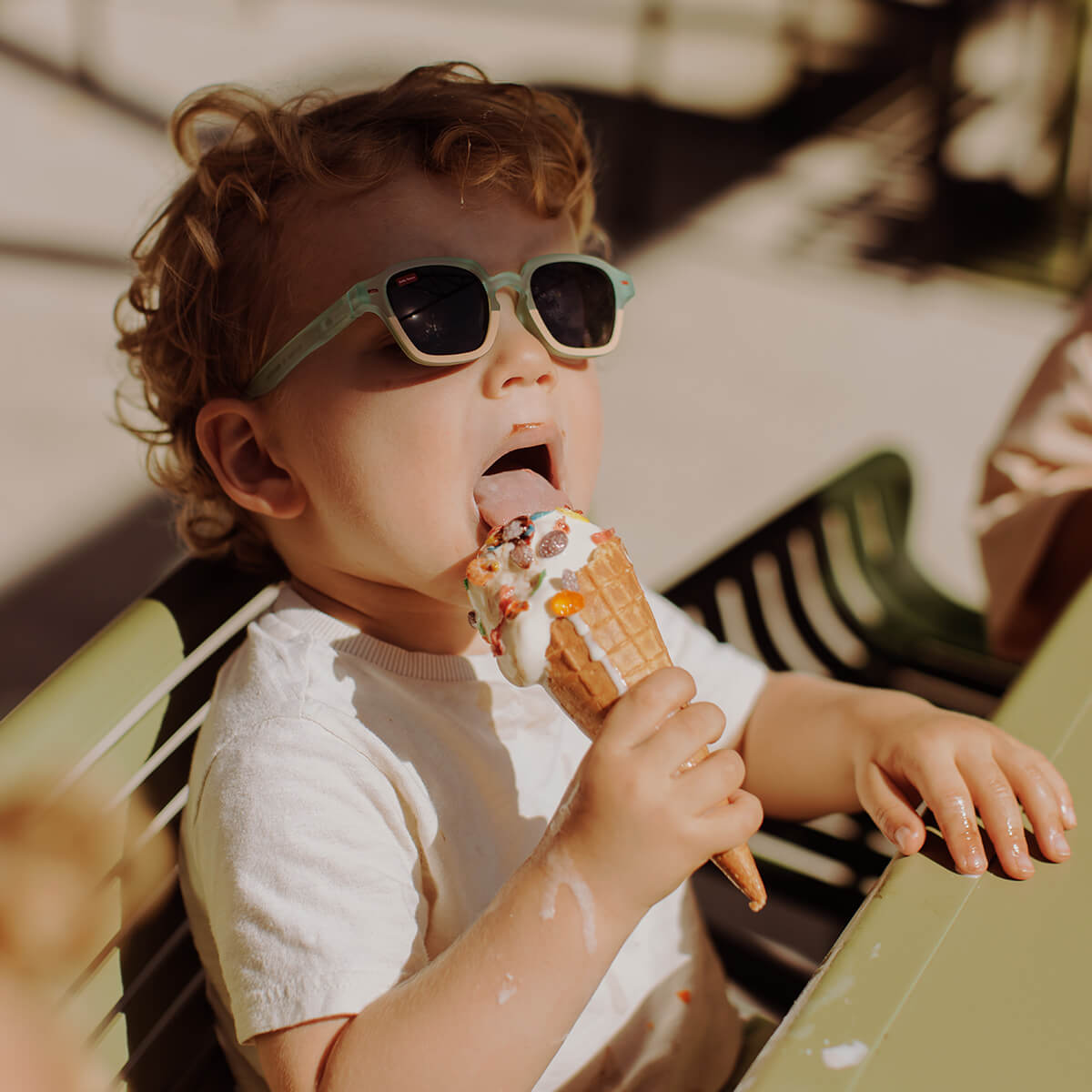 Sonnenbrille aus recyceltem Polycarbonat von Hello Hossy kaufen - Kleidung, Babykleidung & mehr