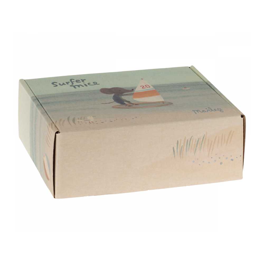 Surfer Maus Beach Mice Surfer Spielfigur aus Baumwolle von Maileg kaufen - Spielzeug, Geschenke, Babykleidung & mehr