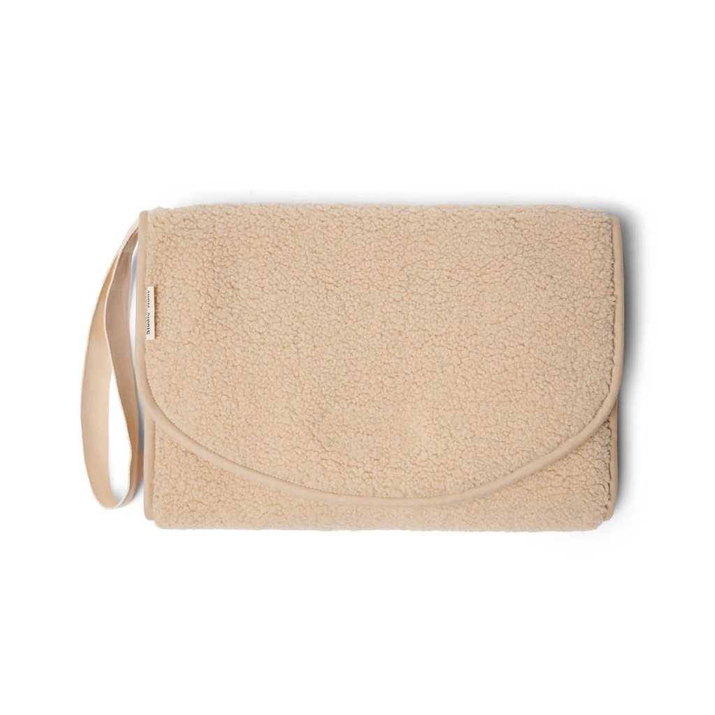 Teddy Changing Mat Wickelmatte von Studio Noos kaufen - Baby, Alltagshelfer, Geschenke, Babykleidung & mehr