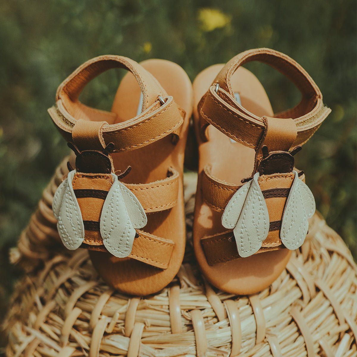 Tuti Sky Sandalen aus 100% Premium-Leder von Donsje kaufen - Kleidung, Babykleidung & mehr