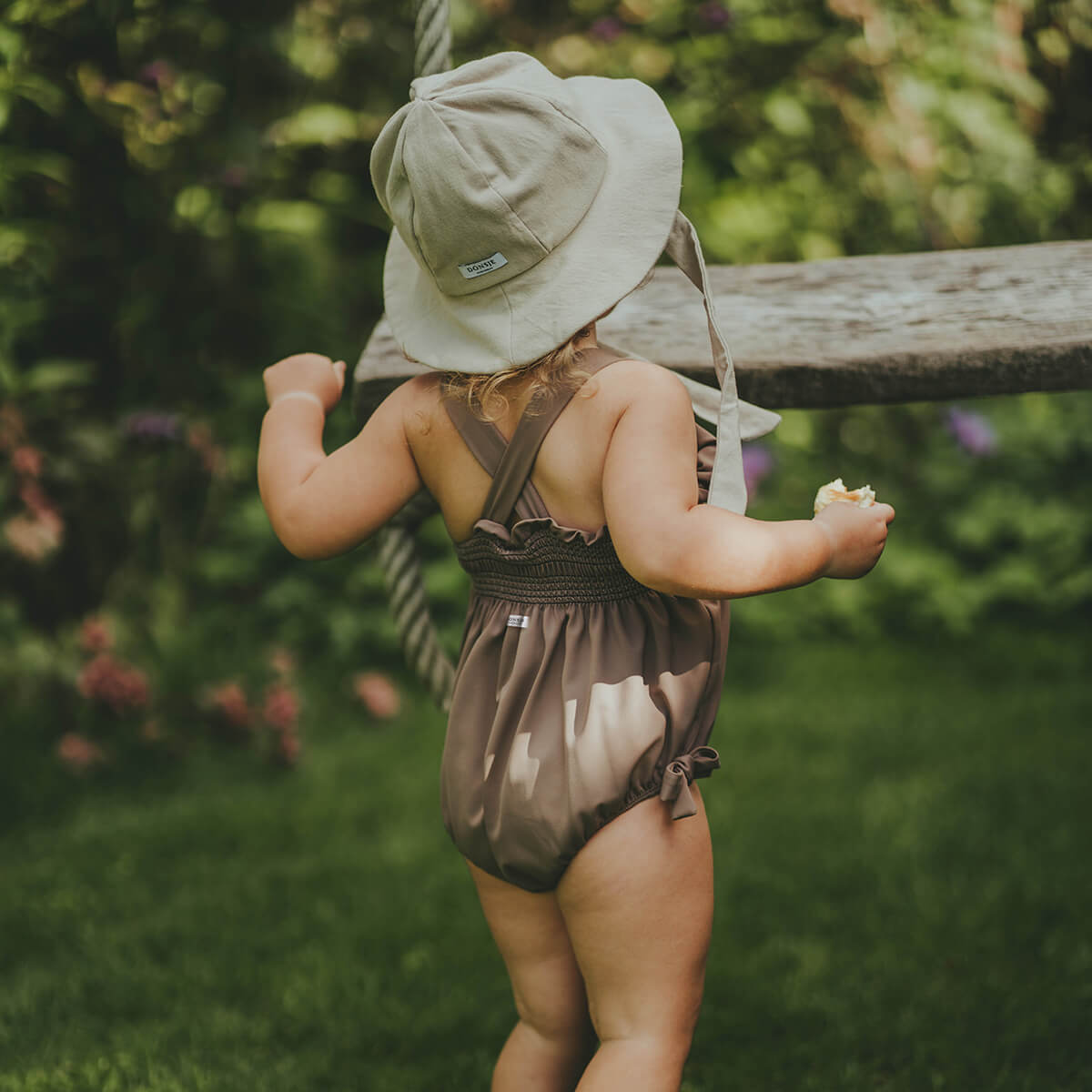 Xori Baby Badeanzug aus Recyceltem Polyester von Donsje kaufen - , Babykleidung & mehr