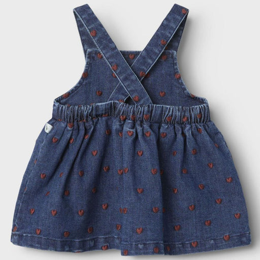 Baby Jeanslatzkleid mit gestickten Herzen aus Bio - Baumwolle von Lil' Atelier kaufen - Kleidung, Babykleidung & mehr