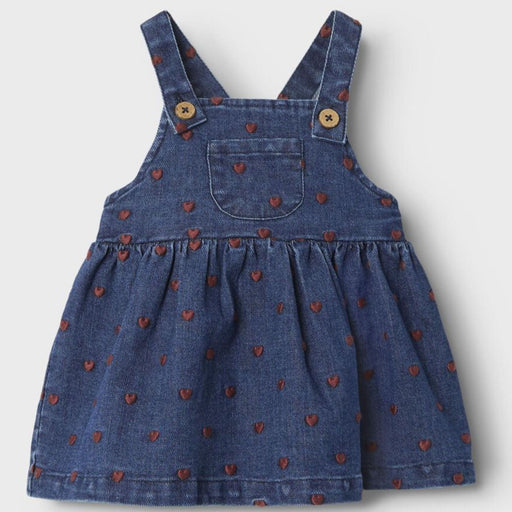 Baby Jeanslatzkleid mit gestickten Herzen aus Bio - Baumwolle von Lil' Atelier kaufen - Kleidung, Babykleidung & mehr