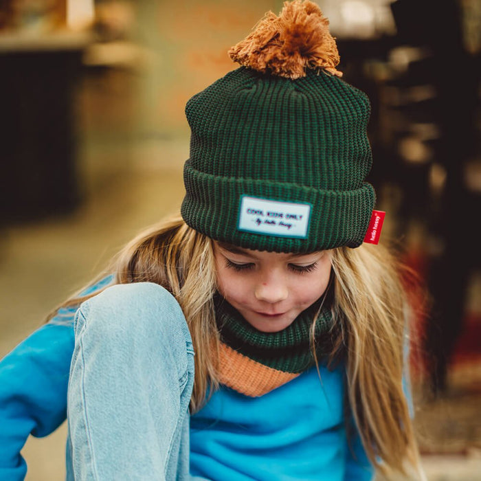 Bonnet Block - Mütze mit Bommel aus Bio - Baumwolle von Hello Hossy kaufen - Kleidung, Babykleidung & mehr