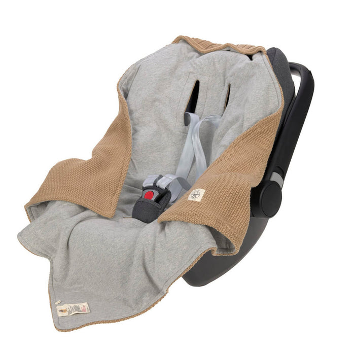 Knitted Blanket - Einschlagdecke für Babysitze von Lässig kaufen - Baby, Alltagshelfer, Kinderzimmer, Geschenke, Babykleidung & mehr