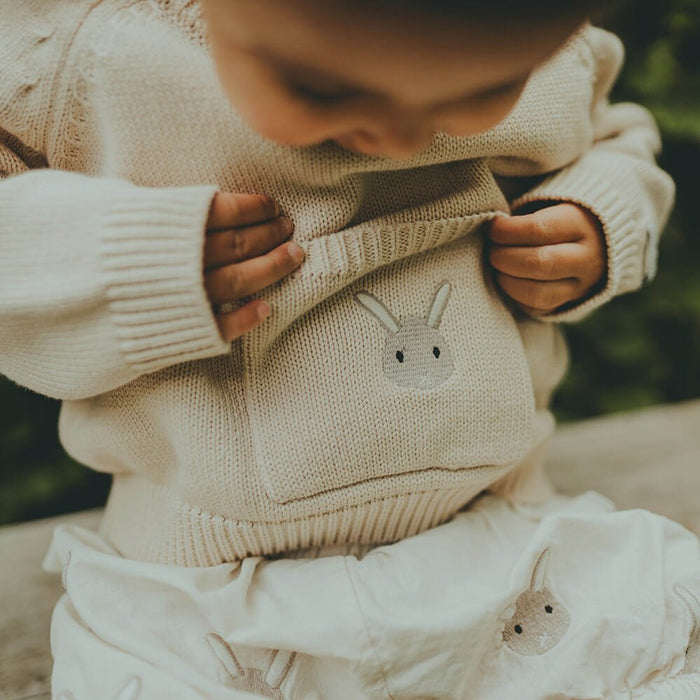 Loeke Sweater - Strickpullover mit Tasche aus 100% Baumwolle von Donsje kaufen - Kleidung, Babykleidung & mehr