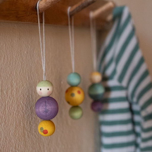 Ornaments - Anhänger aus Holz PEFC von Grapat kaufen - Spielzeug, Babykleidung & mehr