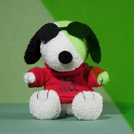 Snoopy Joe Cool – 20 cm von Peanuts kaufen - Baby, Spielzeug, Geschenke, Babykleidung & mehr