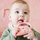 Baby Beißring Donna Wilson Kollektion von Oli&Carol kaufen - Baby, Alltagshelfer, Geschenke, Babykleidung & mehr