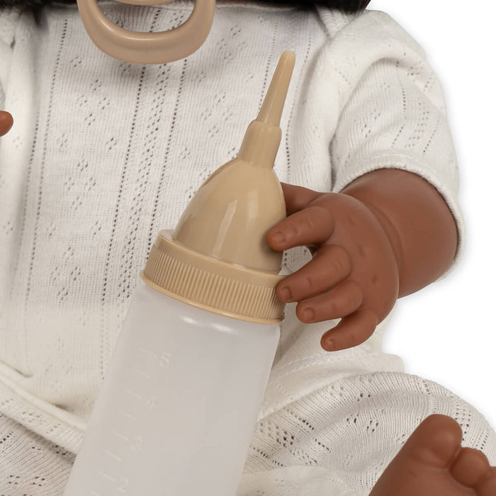 Doll - Puppe zum Füttern aus Bio-Baumwolle und Recyceltem Polyester von Konges Slojd kaufen - Baby, Spielzeug, Geschenke, Babykleidung & mehr