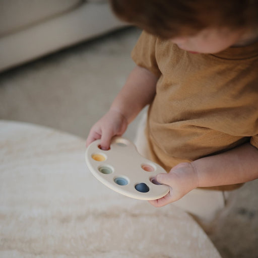 Drückspielzeug Paint Palette von mushie kaufen - Spielzeuge, Geschenke, Babykleidung & mehr