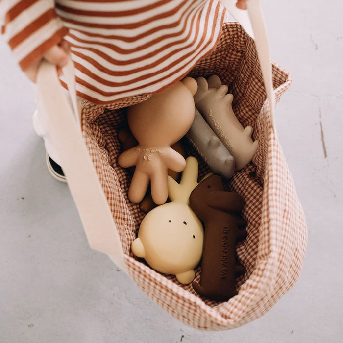 Gommu Bassinet Puppen Tragetasche aus Bio-Baumwolle von We Are Gommu kaufen - Spielzeug, Geschenke, Babykleidung & mehr