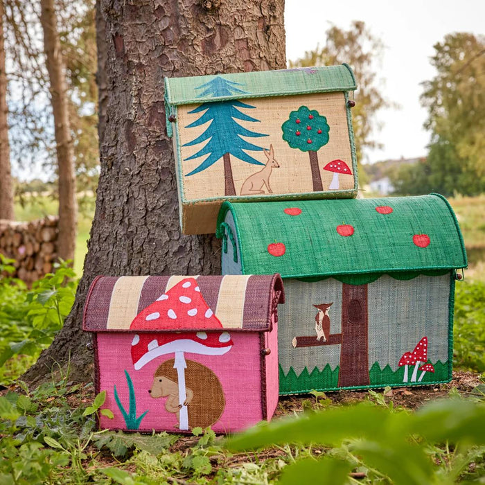 Medium Hare Raffia Toy Basket Happy Forest Print - Aufbewahrungskorb von Rice kaufen - Spielzeug, Kinderzimmer, Babykleidung & mehr