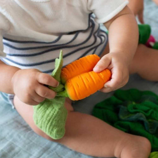 Mini DouDou Beißring mit Schnuffeltuch aus GOTS Bio-Baumwolle und Naturkautschuk von Oli&Carol kaufen - Baby, Alltagshelfer, Geschenke, Babykleidung & mehr