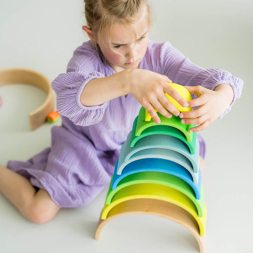 Mittlerer Regenbogen aus Holz von Grimm´s kaufen - Spielzeug, Geschenke, Babykleidung & mehr