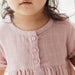 Musselin Kleid aus Bio-Baumwolle von Jamie Kay kaufen - Kleidung, Babykleidung & mehr