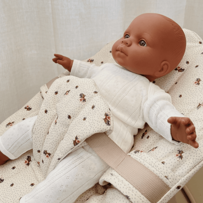 Puppe aus Bio-Baumwolle und Recyceltem Polyester
