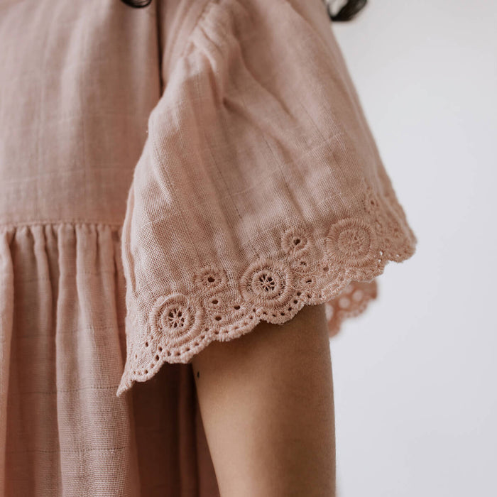 Organic Cotton Muslin Chloe Dress - In the Meadow von Jamie Kay kaufen - Kleidung, Babykleidung & mehr
