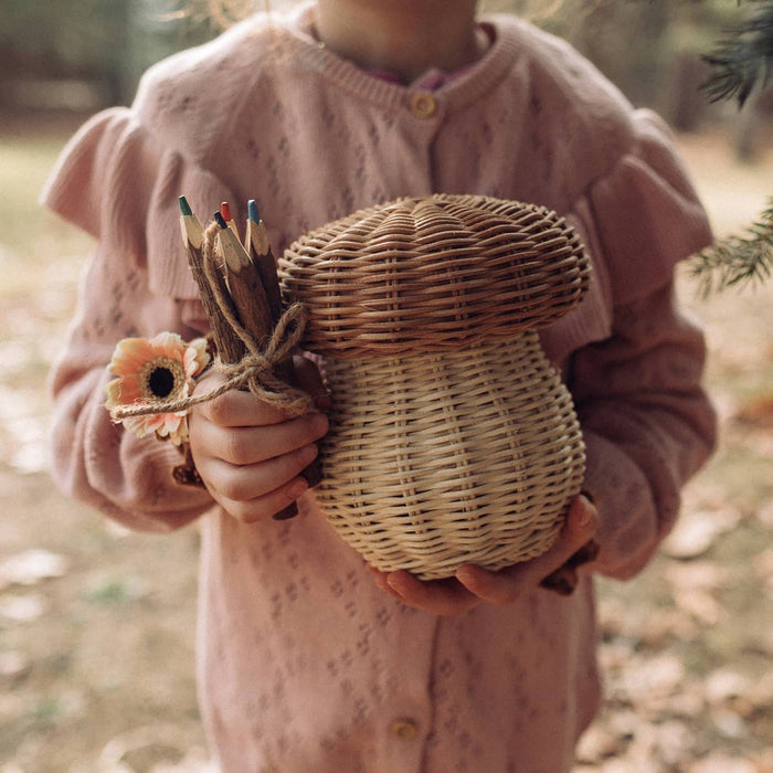Porcini Basket - Pilzkorb für Stifte von Olli Ella kaufen - Spielzeug, Alltagshelfer, Geschenke, Babykleidung & mehr