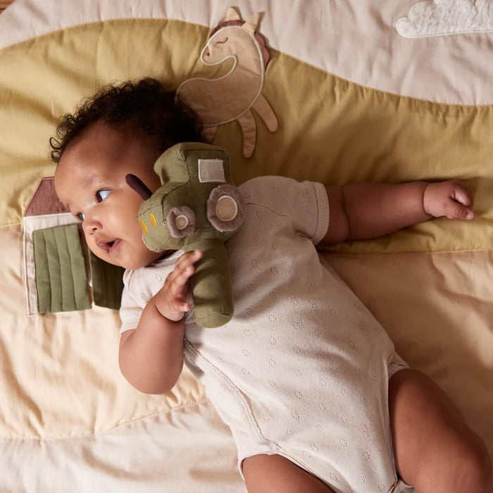 Rassel aus Leinen & recyceltem Polyester von Filibabba kaufen - Baby, Geschenke, Babykleidung & mehr