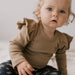 Rib Frill Bodysuit aus Bio-Baumwolle - Goldie Kollektion von Jamie Kay kaufen - Kleidung, Babykleidung & mehr