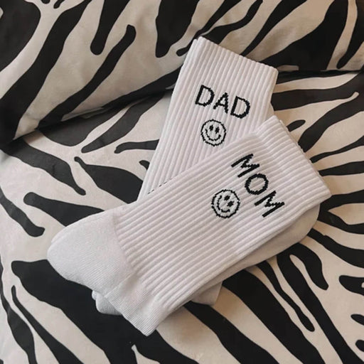Socken MOM & DAD 2er Set aus Bio-Baumwolle von Loones kaufen - Mama, Kleidung, Geschenke, Babykleidung & mehr