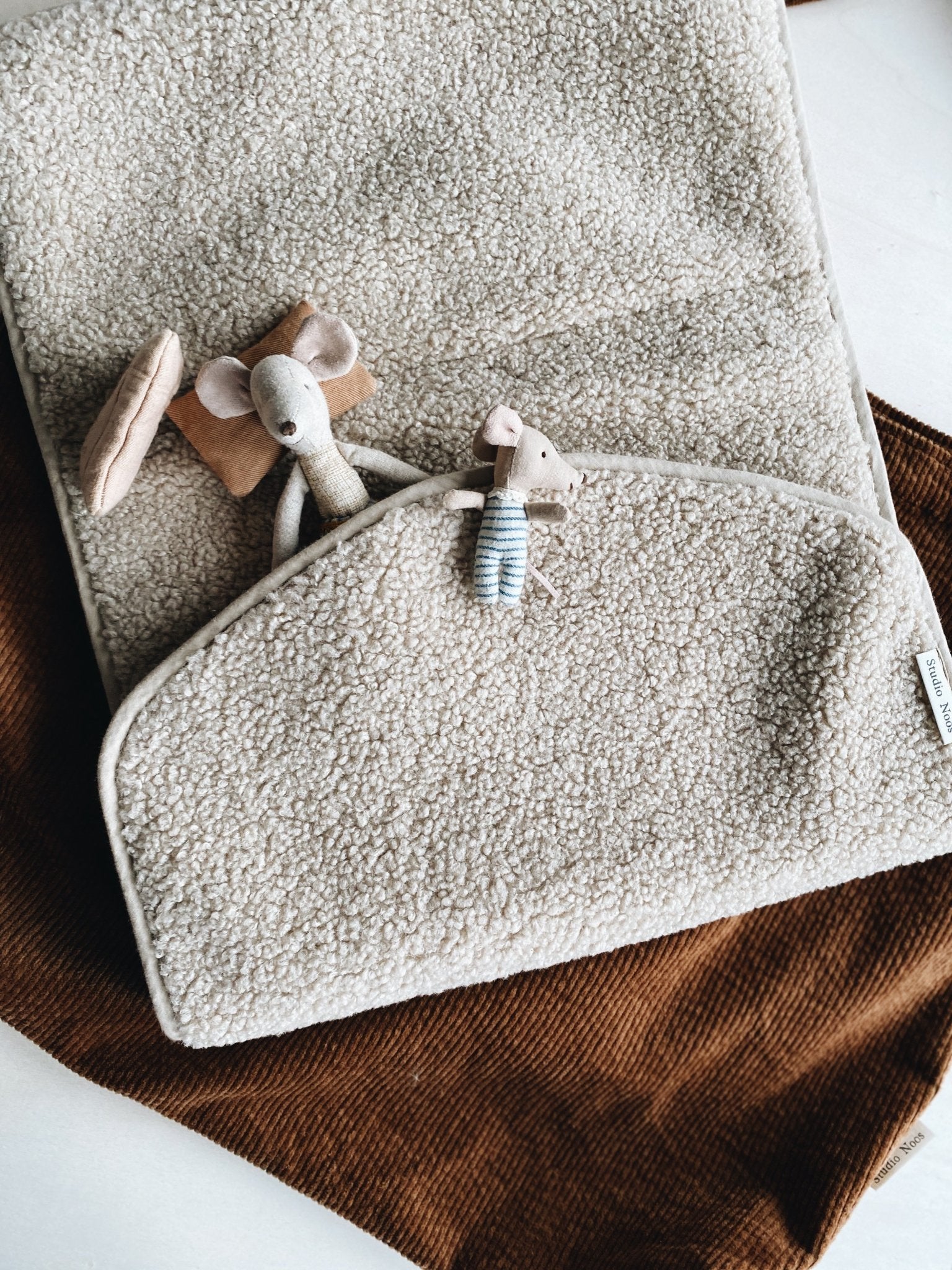 Teddy Changing Mat Wickelmatte von Studio Noos kaufen - Erstausstattung, Unterwegs, Babykleidung & mehr