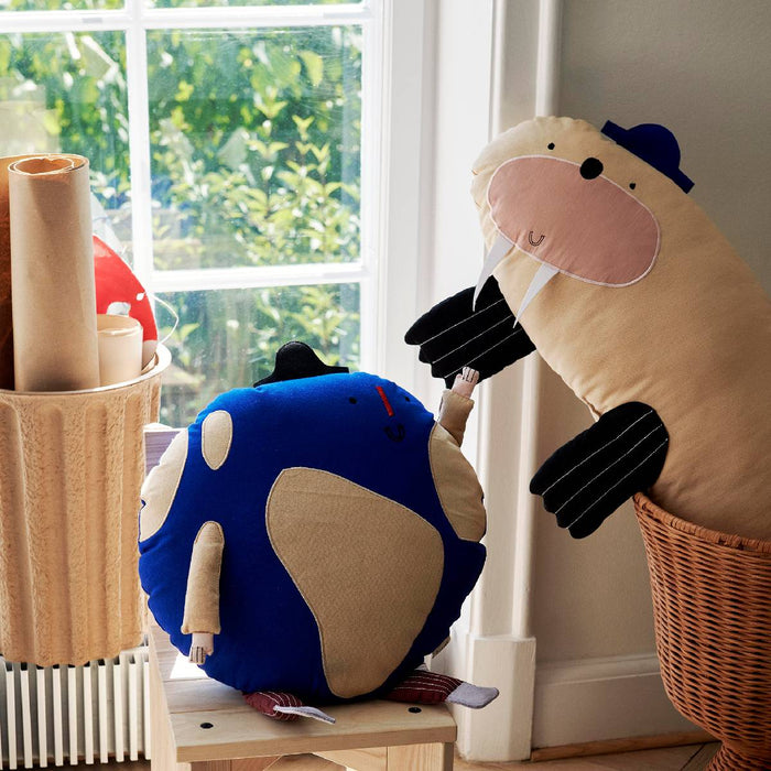 Walrus Cushion - Walrossmotiv Kissen aus 100% GOTS Baumwolle von ferm LIVING kaufen - Spielzeug, Kinderzimmer, Babykleidung & mehr